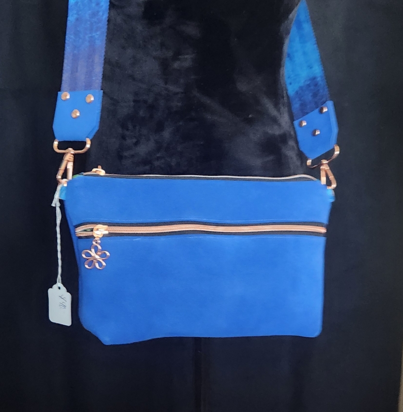Luxe Handbag 4